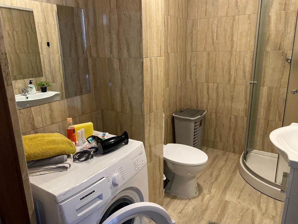 Mall Luxury Apartments Bacău Eksteriør billede