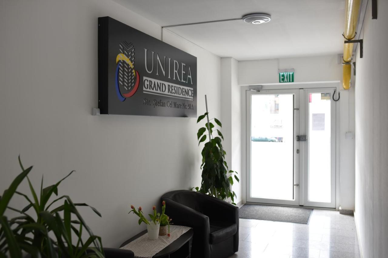 Mall Luxury Apartments Bacău Eksteriør billede