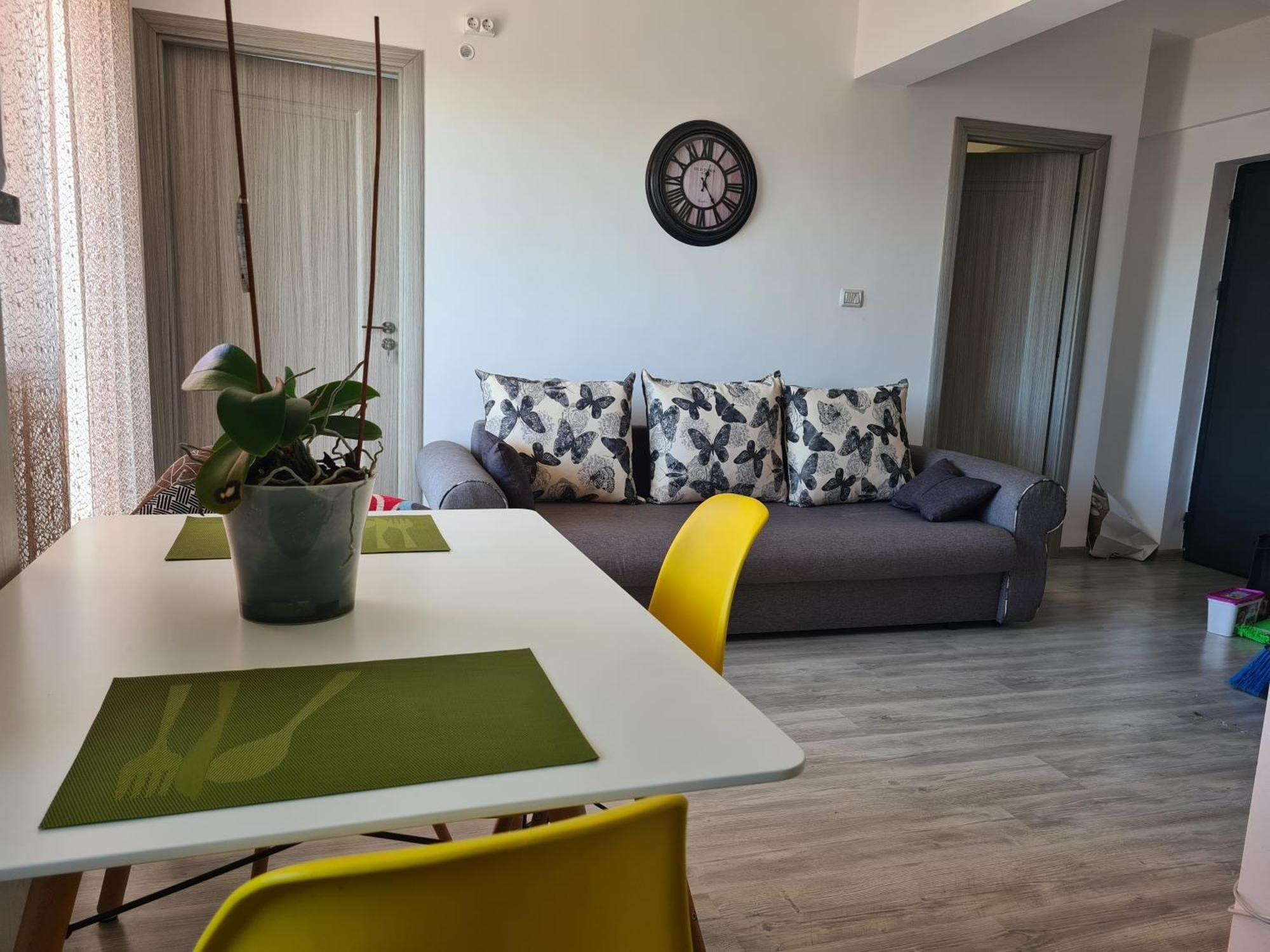 Mall Luxury Apartments Bacău Eksteriør billede